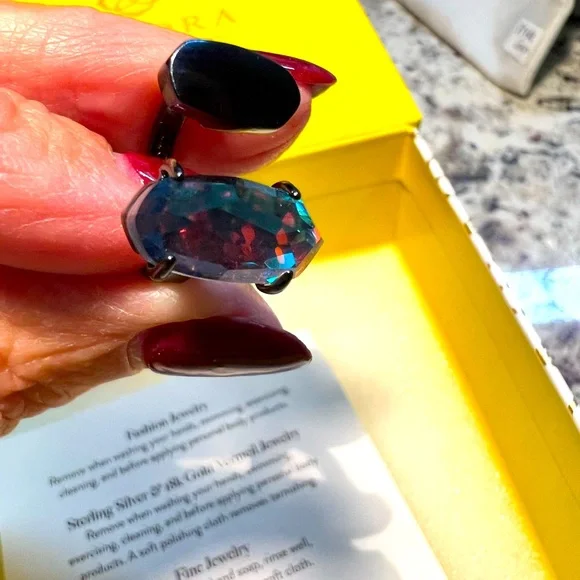 NWT Kendra Scott Pryde Ring Retired Indigo Dichroic & Navy Gunmetal SOLD OUT!! - Picture 10 of 12